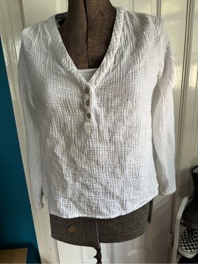 Grade & Gather double gauze Henley blouse in White size M